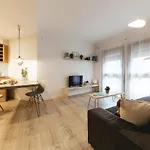 Bravissimo La Mora, Beautiful And Spacious Apartamento *