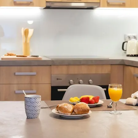 Bravissimo La Mora, Beautiful And Spacious 지로나