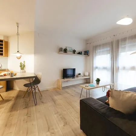 Bravissimo La Mora, Beautiful And Spacious شقة *