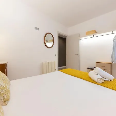Bravissimo La Mora, Beautiful And Spacious * Girona