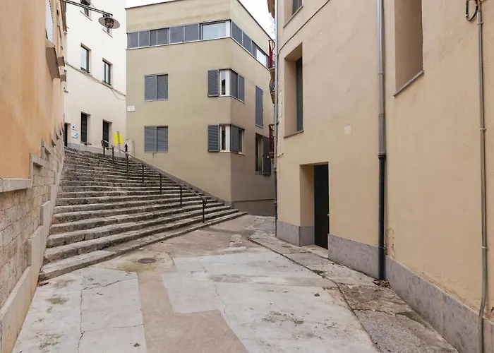 Bravissimo La Mora, Beautiful And Spacious Girona