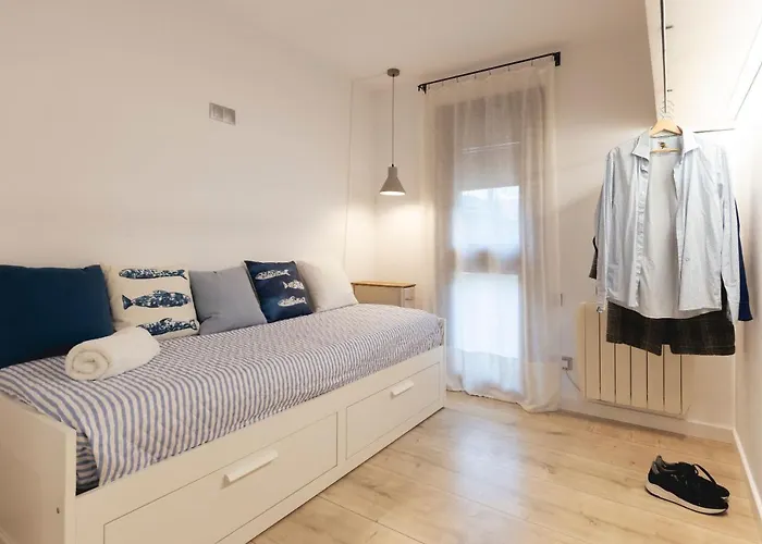 Bravissimo La Mora, Beautiful And Spacious * Girona